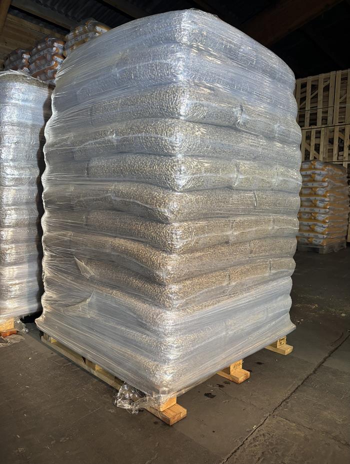  Svenske Halmpiller 8 mm. 1080 kg.